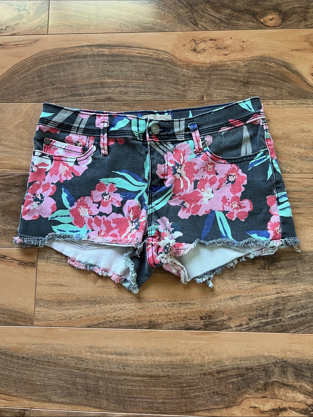 Roxy Floral Denim Cutoff Shorts Womens 5 27 Festival Y2K Boho Retro Raw Hem